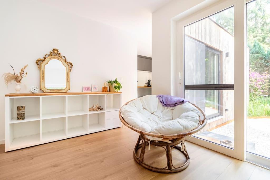 Luxe-Avontuur In Een Romantische Cabin In Het Bos Stekene Ngoại thất bức ảnh