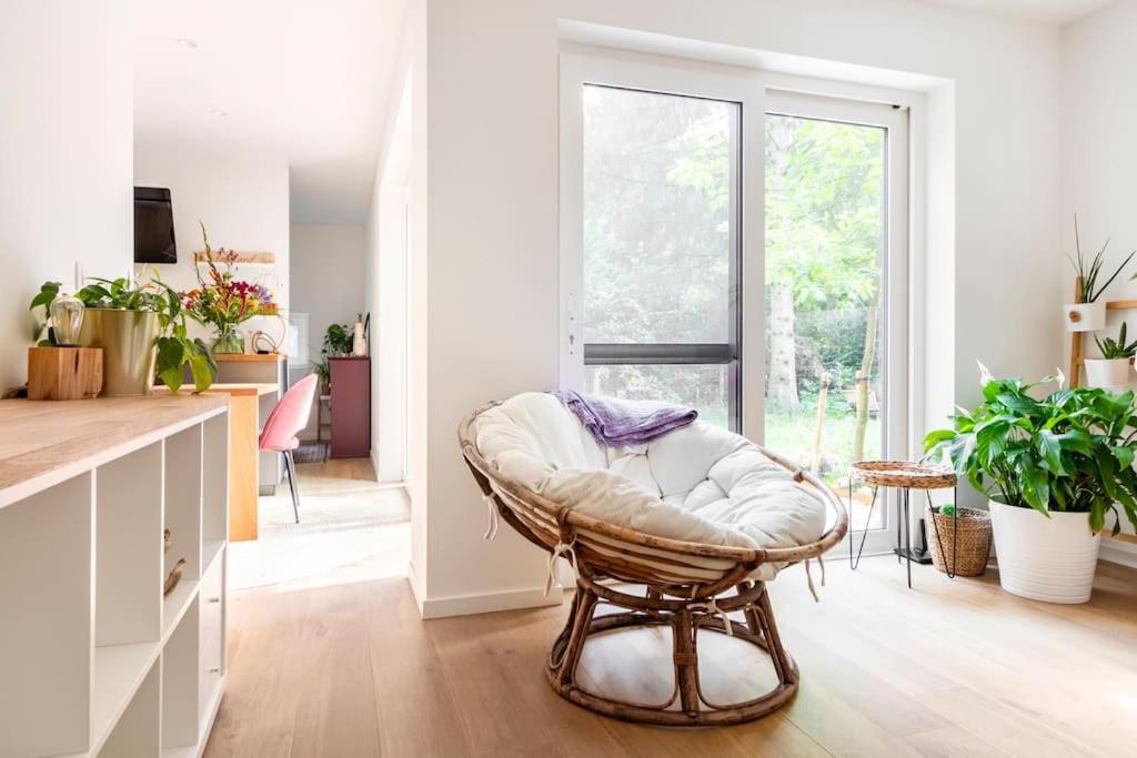 Luxe-Avontuur In Een Romantische Cabin In Het Bos Stekene Ngoại thất bức ảnh